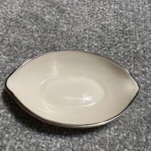 Lenox Vintage Silver Trimmed Jewelry Catch-All Tray